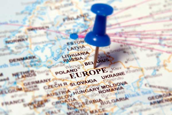 三大航：赴日航班免费退改，延期至明年3月底