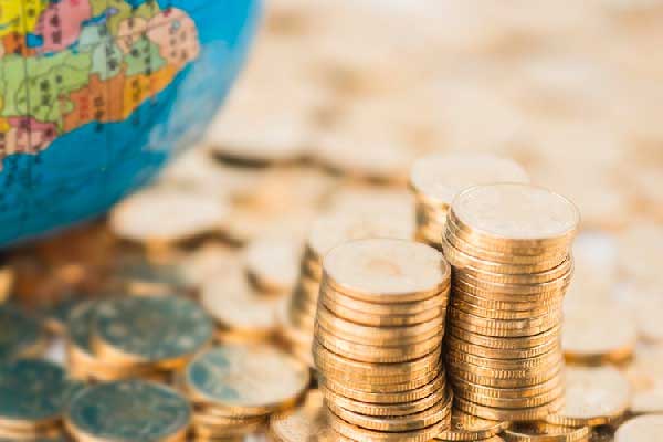 特朗普称 征收关税将大幅减少低收入者所得税